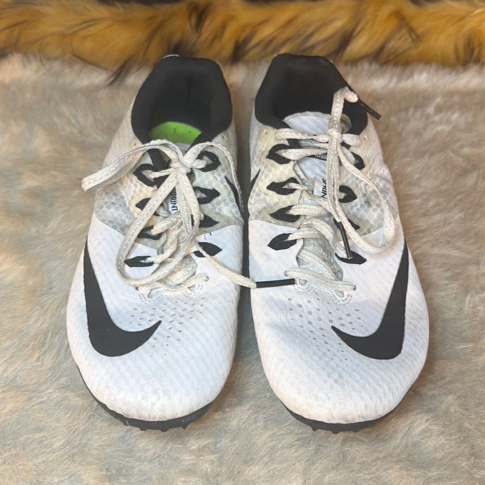 Nike racing shoes 6.5 (3190)